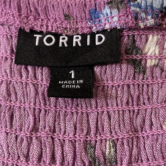 Torrid Tops Bundle, size 1X - Picture 9 of 14